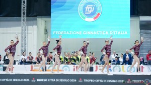 sr sfe06337 copia simone ferraro ph